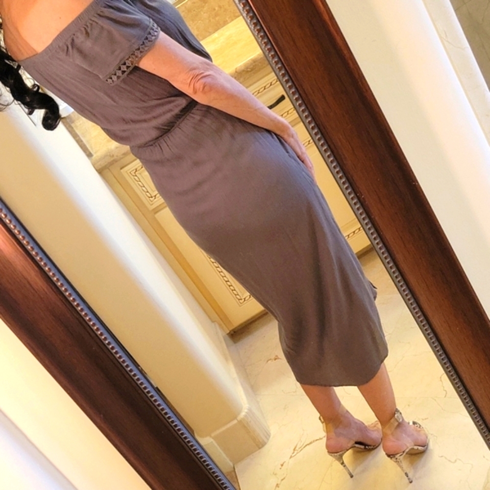 Cute & Stylish Solemnity off-shoulder midi dress with built-in shorts, S - Picture 6 of 16
